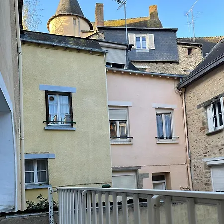 아파트 Authentique Lavallois T3 Au Coeur Du Vieux *